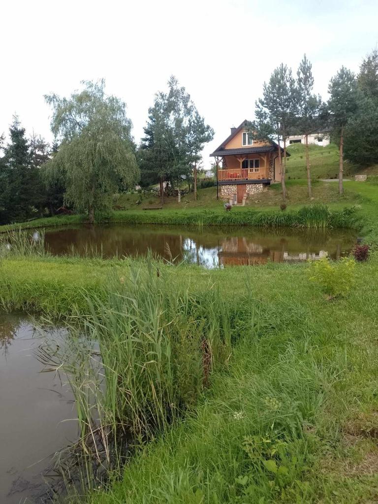 Domek nad Stawem Siemuszowa