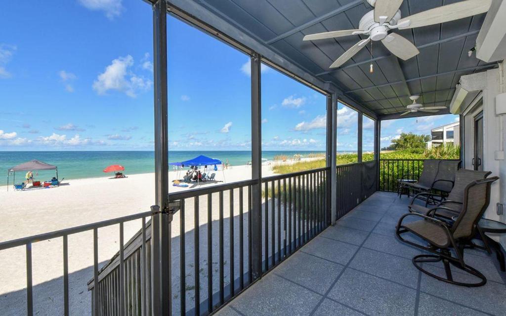 Gulf Place 7B image