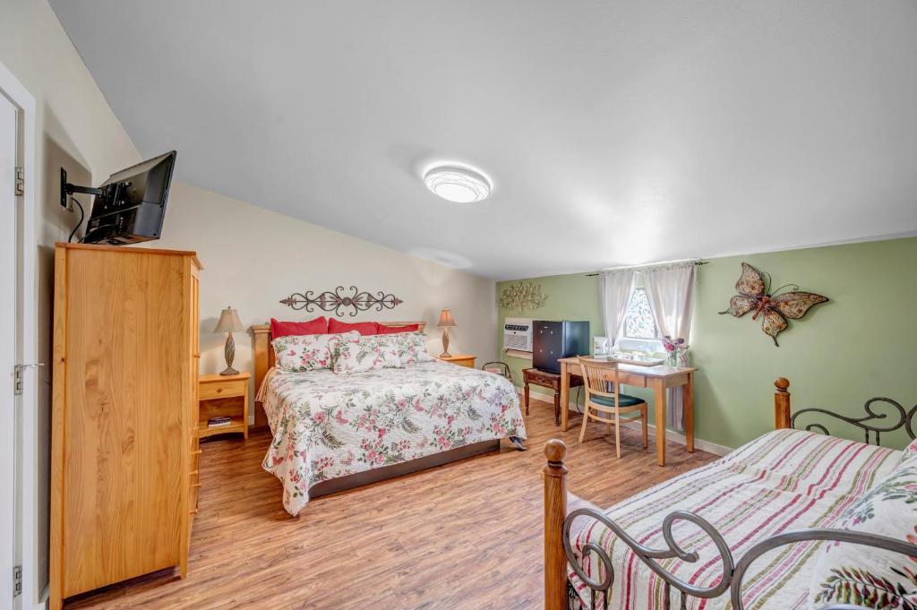 Full Moon Inn B&B image