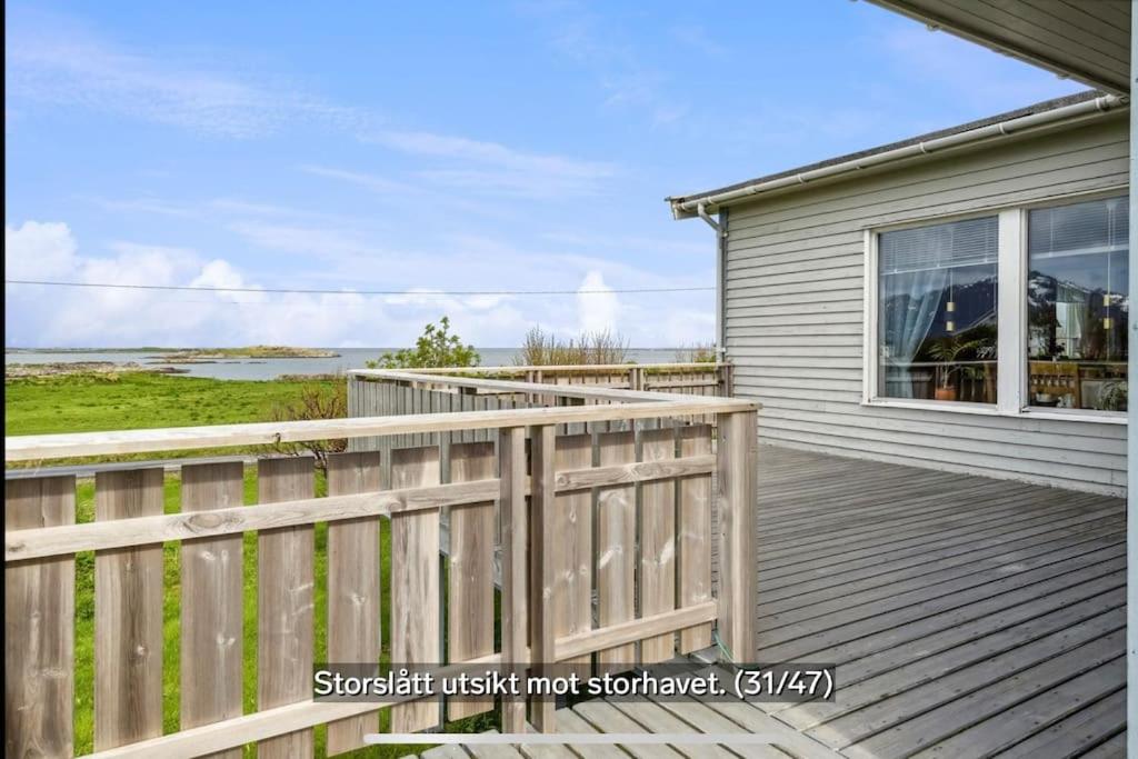 Strandhus med panoramautsikt photo 4