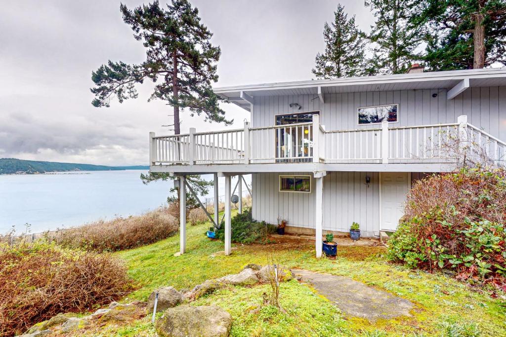 Eagles' Oceanview photo 3