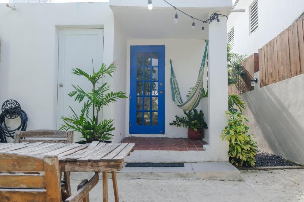 Dream Beach House by Sonsoleá Host photo 2
