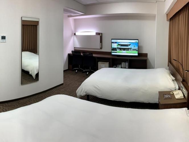 Hotel Alpha-One Takaoka Ekimae photo 4