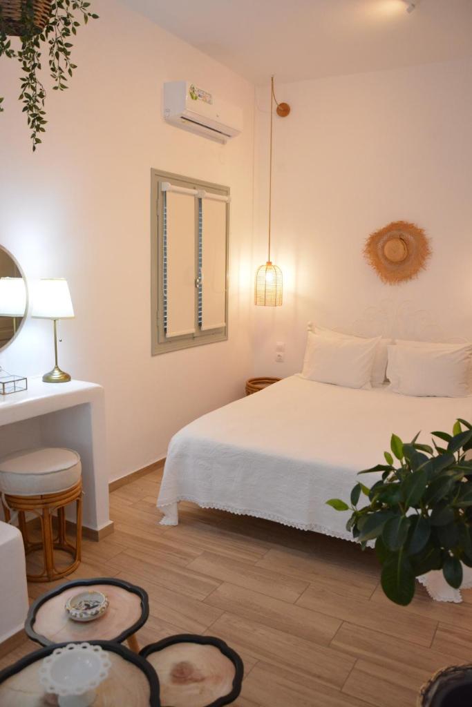 Patmos Little Suites photo 3