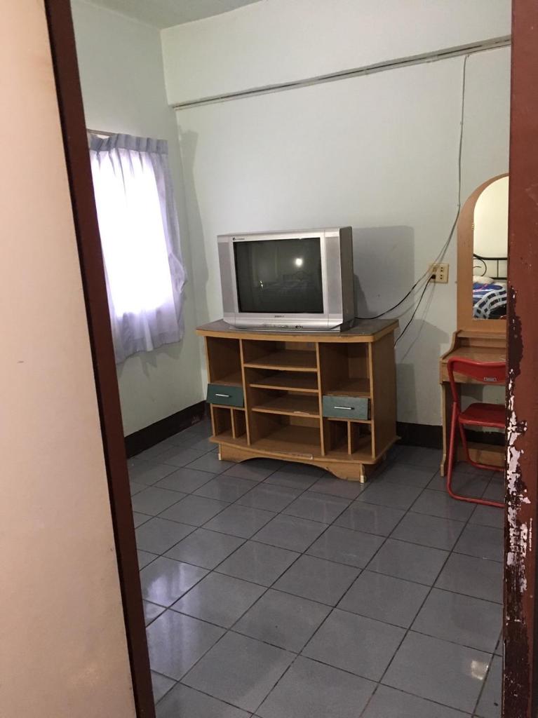 โรงแรมโลตัสคอนโดเทล