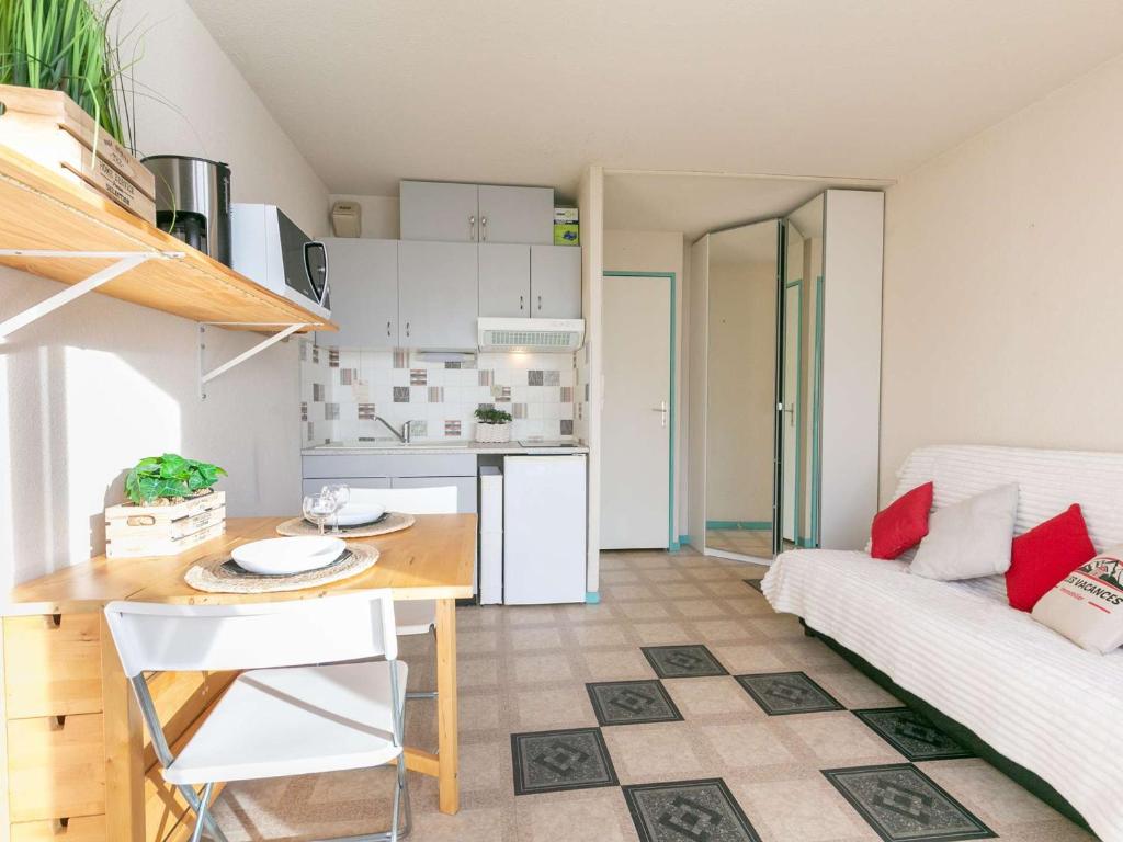 Studio Saint-Lary-Soulan, 1 pièce, 4 personnes - FR-1-296-488 photo 3