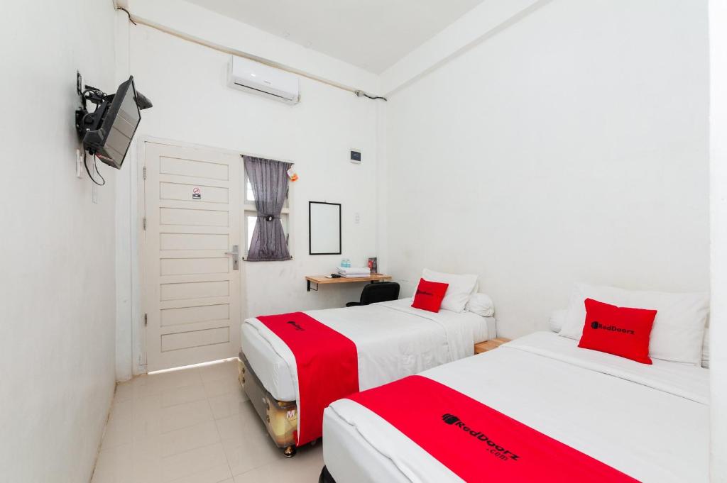 RedDoorz Syariah near RSUD Zainoel Abidin Banda Aceh photo 2
