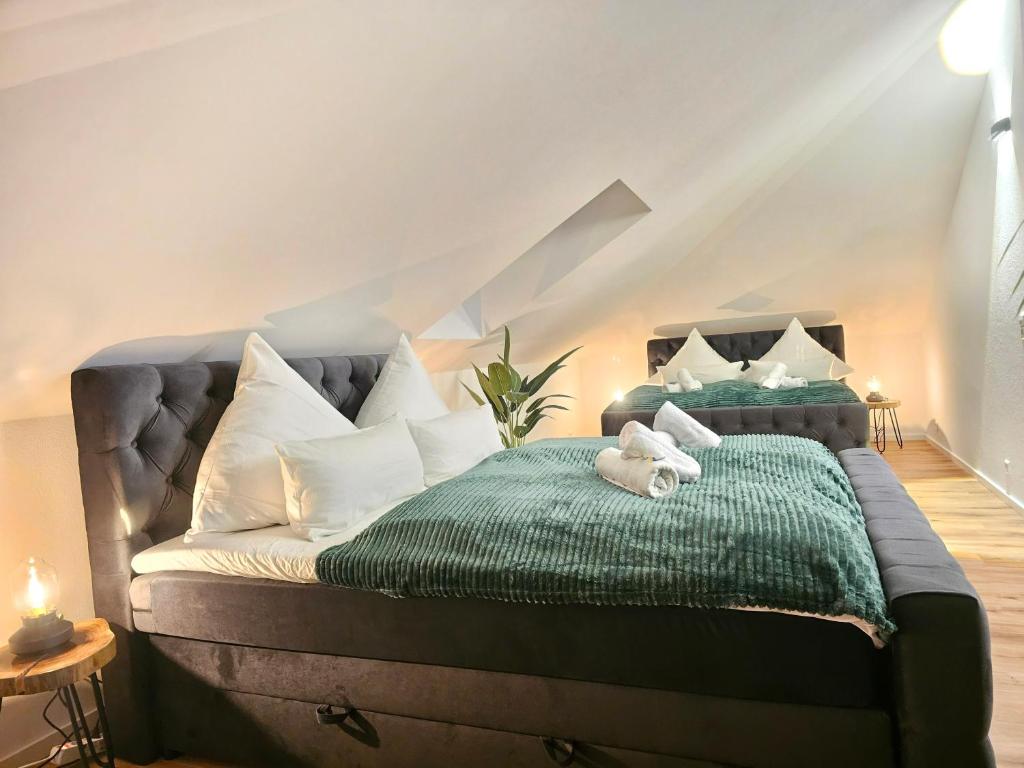 NEU I Penthouse 90qm I Europapark I Boxspring I Nespresso I Parking photo 1