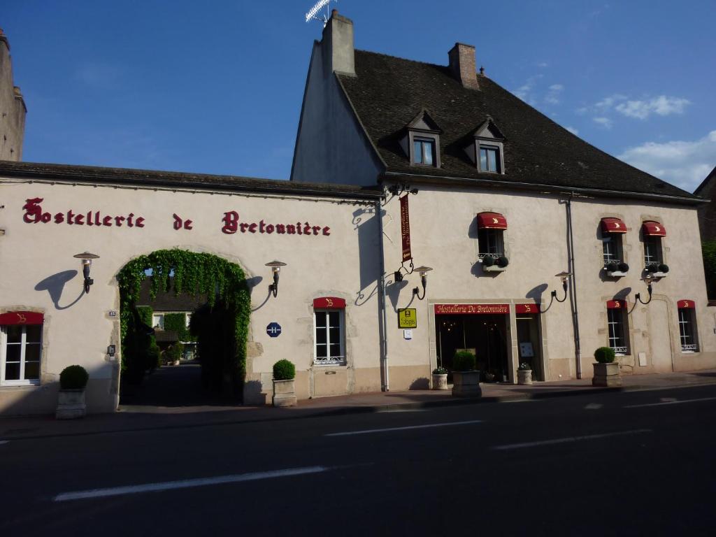 Hostellerie De Bretonnière - Groupe Logis Hotels photo 1