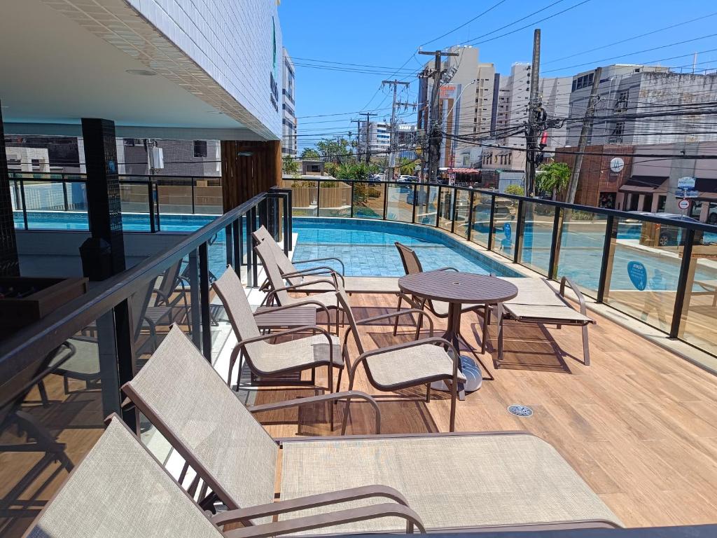 Quarto/Sala Climatizado a 500m da Praia Jatiuca