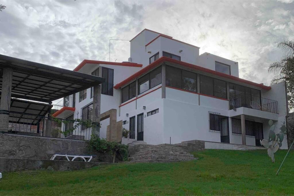 Villa privada con una vista espectacular!