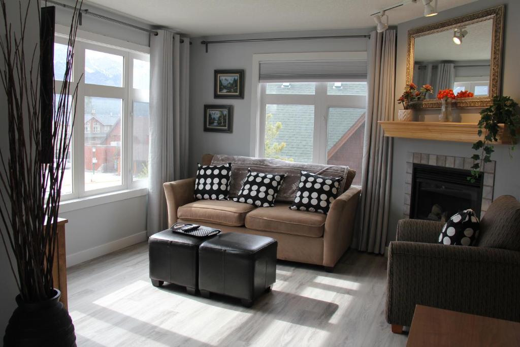 Windtower Lodge - Canmore photo 2