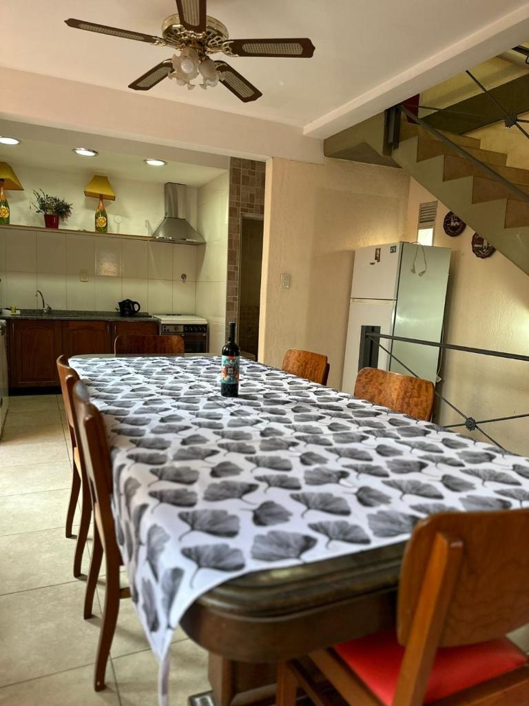 Casa Huesped 3 El preferido para las familias, hermoso jardín, ideal para descansar !!