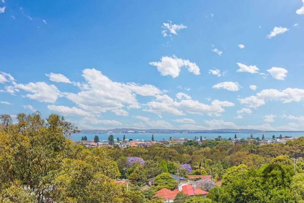 Entire apartment in Arncliffe