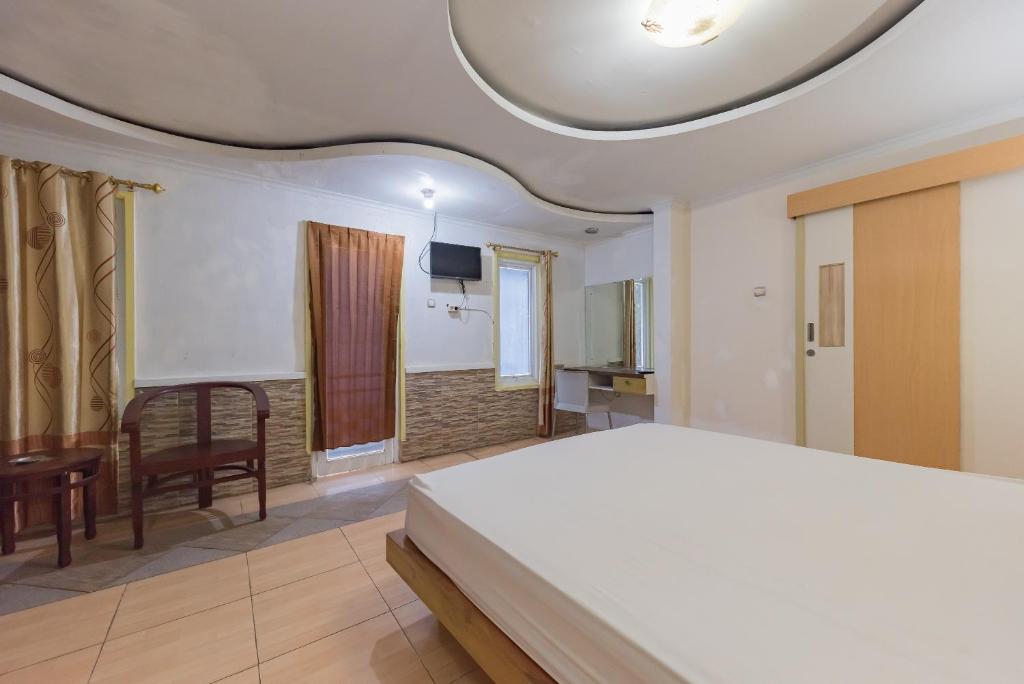 Urbanview Hotel Anggrek Puncak by RedDoorz photo 4