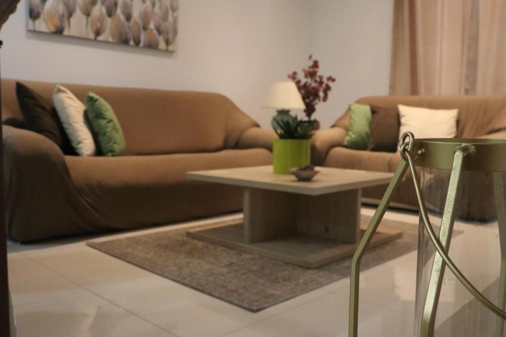Cozy Stay Mins away from Airport photo 2