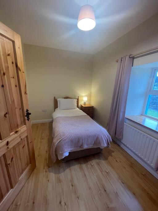 3 bedroom farmhouse in the Lahinch area. photo 1
