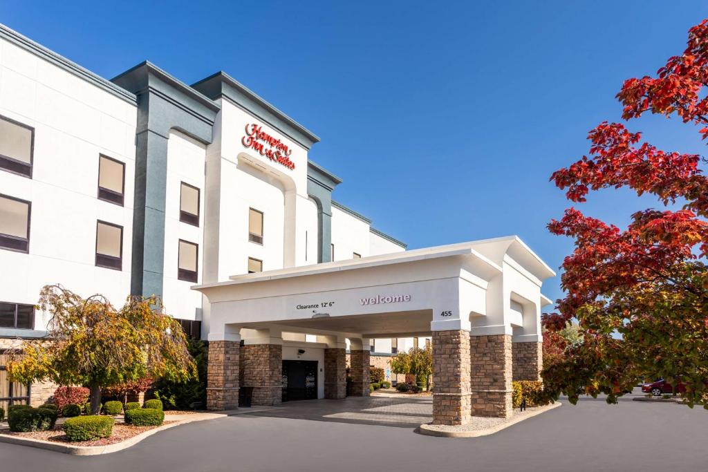 Hampton Inn & Suites Richmond photo 1