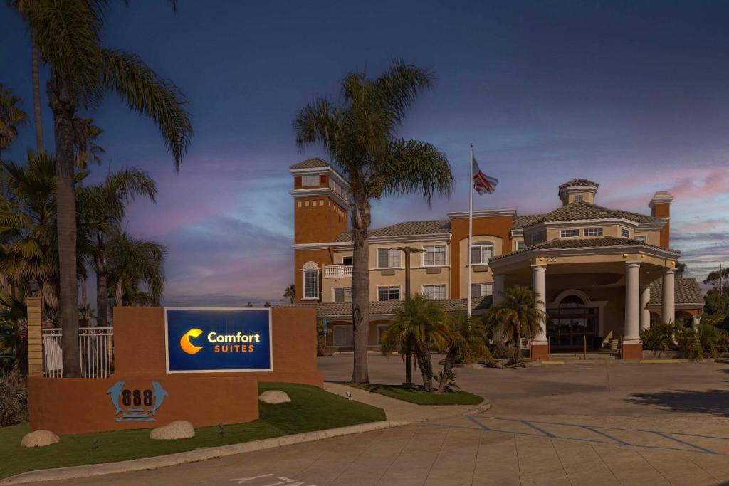 Comfort Suites Oceanside Camp Pendleton Area photo 3