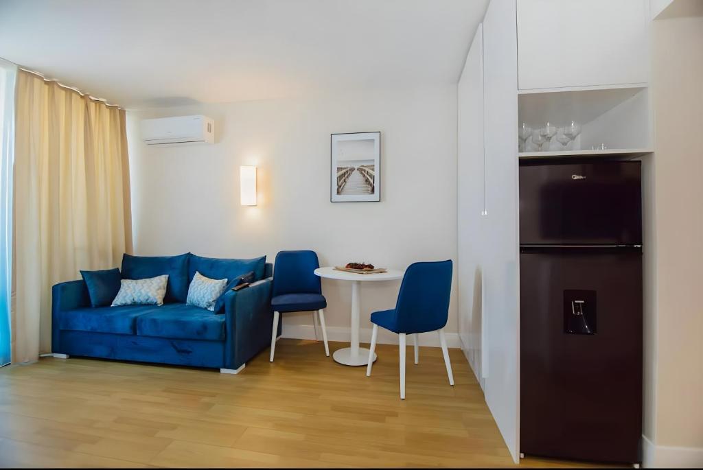 PANORAMA ORBI City Center Suite Sea View photo 3