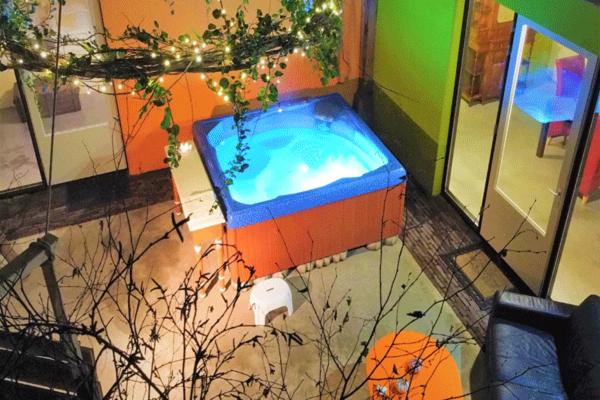 Vakantiehuis met Jacuzzi 4 personen photo 4