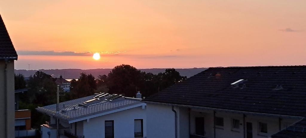 Zimmer mit Sonnenaufgang und ruhiger Innenhof bei Koberstein photo 1