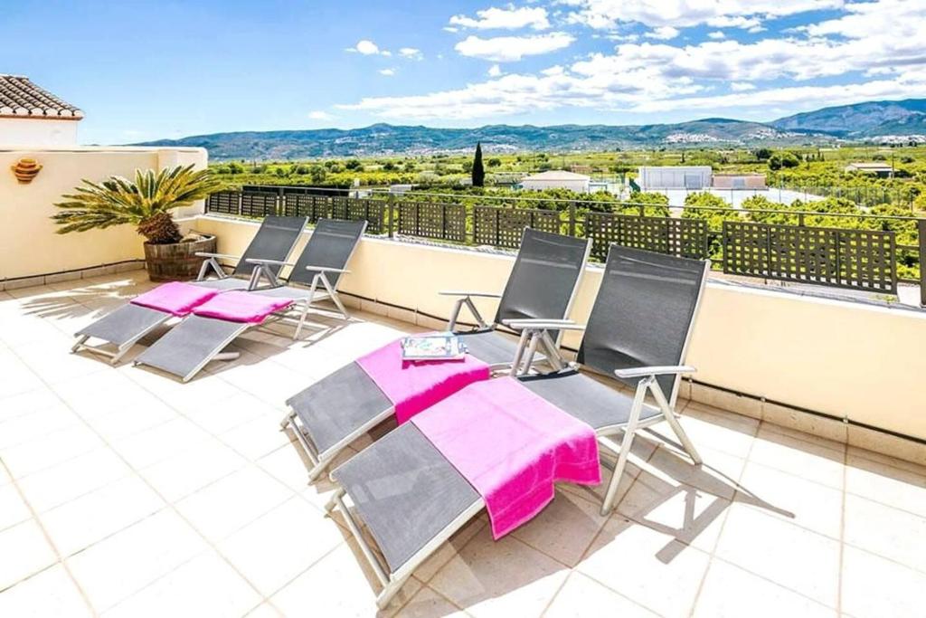 Costa Blanca Private Pool Full Aircon Sleeps 12 photo 2