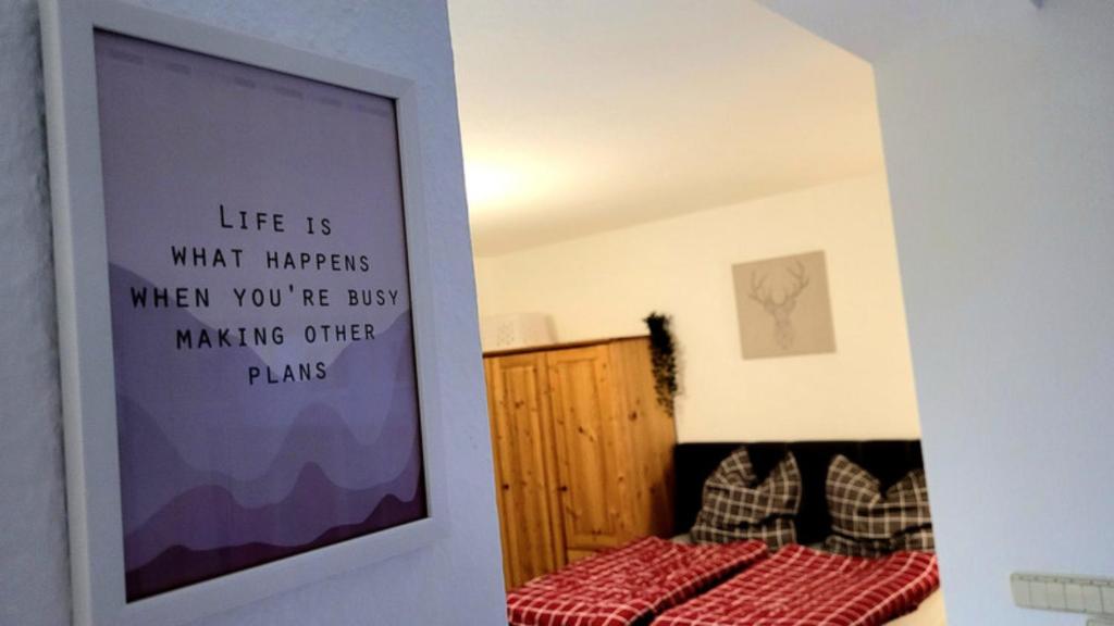 Wohlfühl-Ferienwohnung mit Tiefgarage im Grünen photo 3