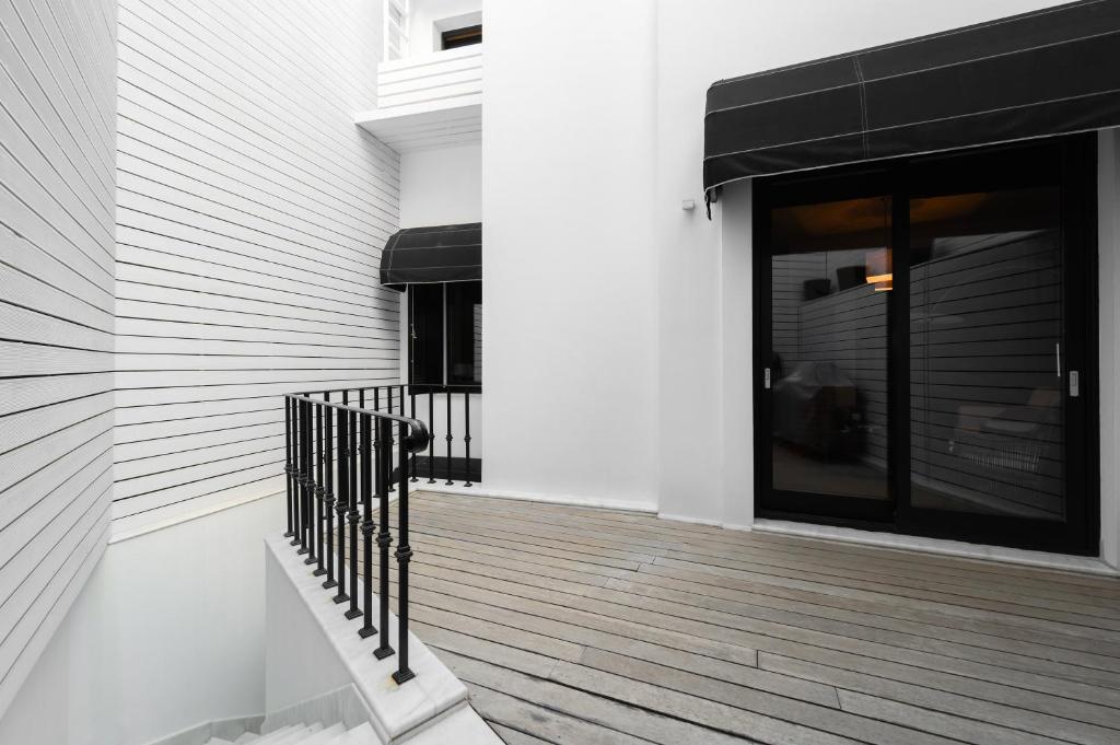 Seaside Resort Home photo 1