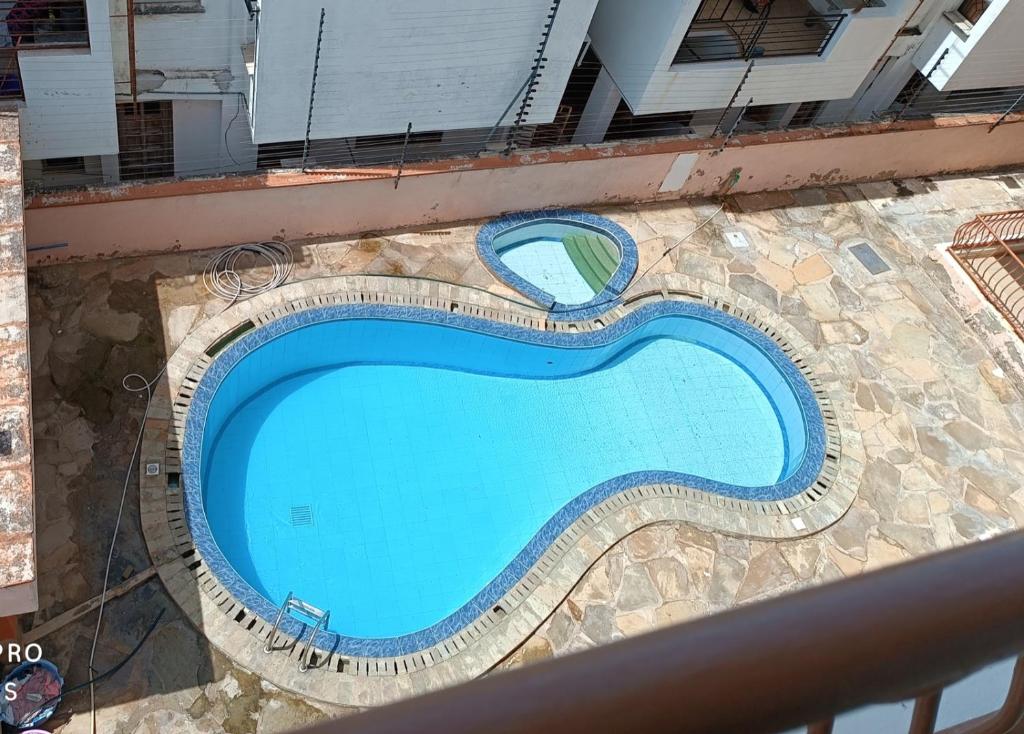 Furnished rooms IN a spacious APARTMENT near the mall