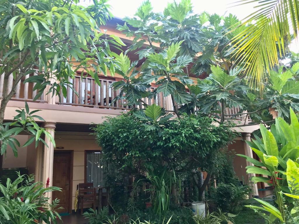 Golden Topaz Phu Quoc Resort