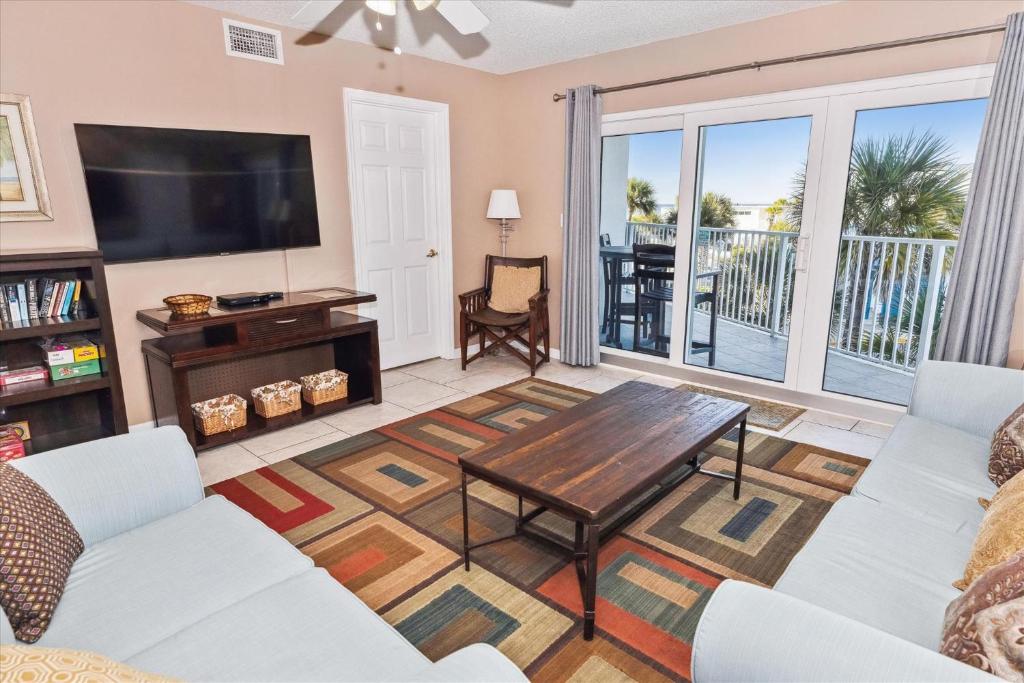 SeaCrest 304 condo photo 1