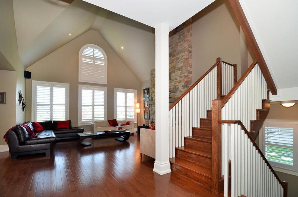 Beautiful ski chalet in the blue mountains w/private hottub spa, fireplace! photo 1