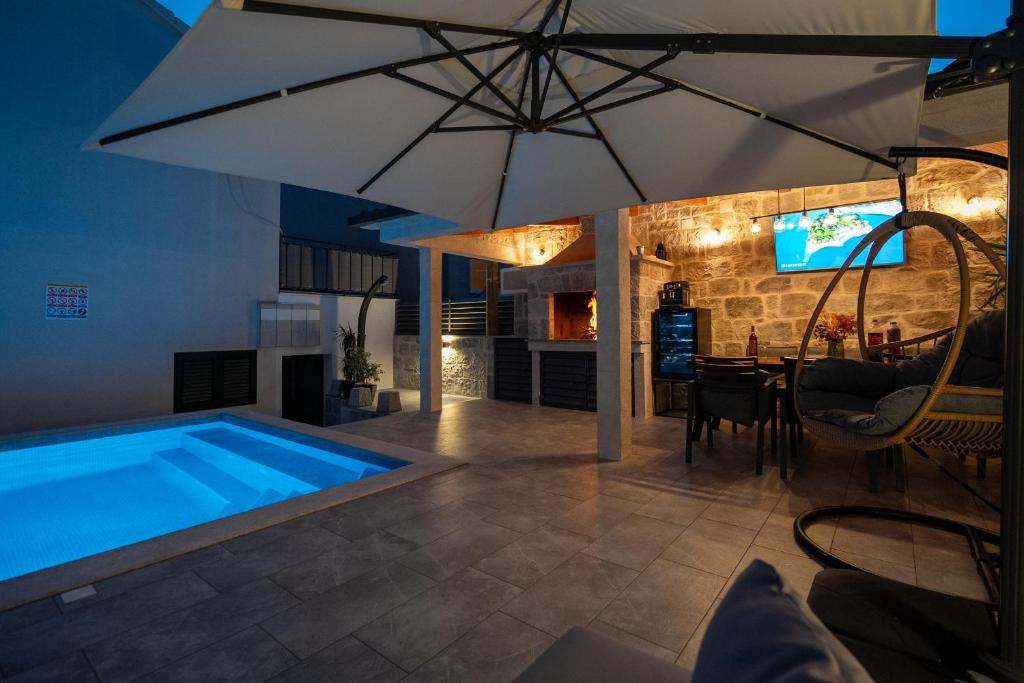 Adam apartments photo 4