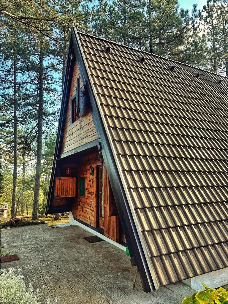 Tara Rustic Retreat photo 3