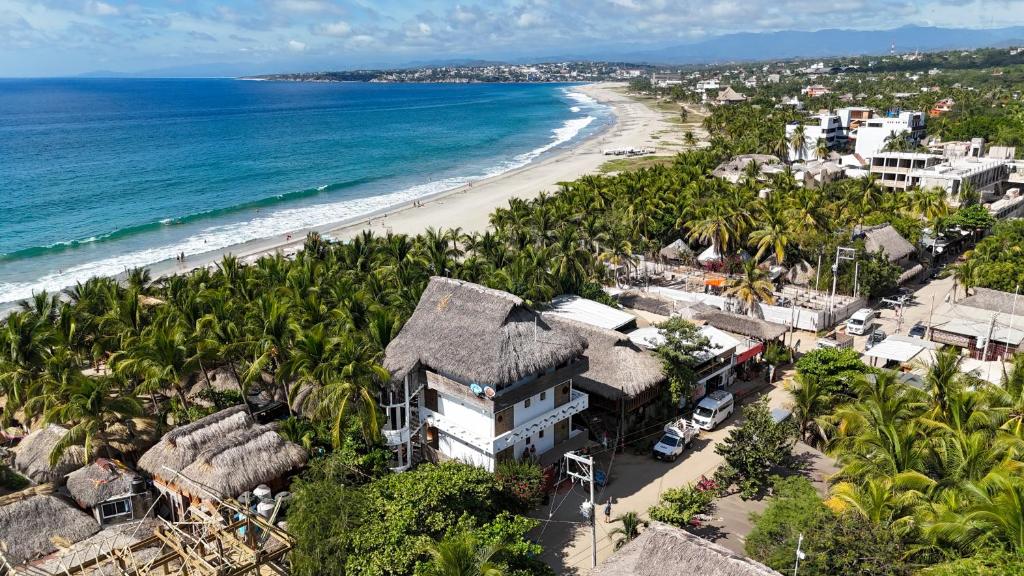 Bikini Beach House photo 1