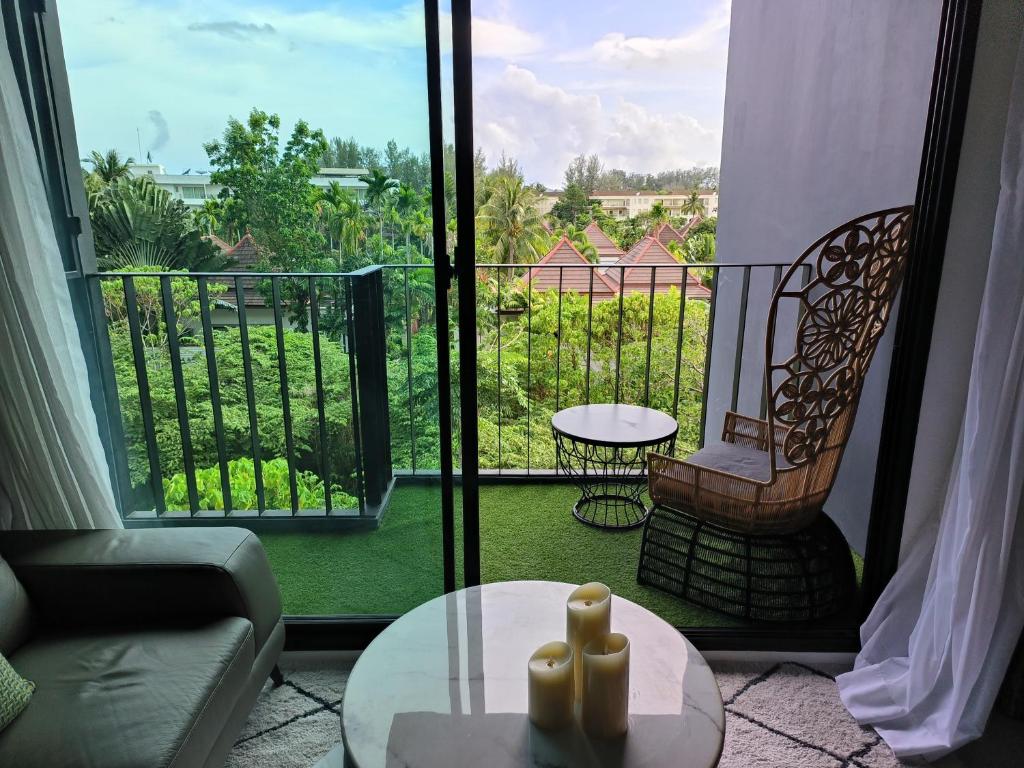 The Aristo 1 Condo Surin Beach photo 2