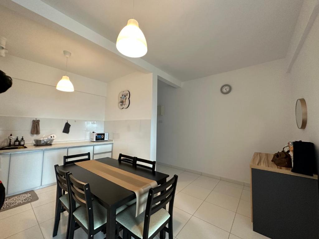 Nureenas Residence Condominium photo 4