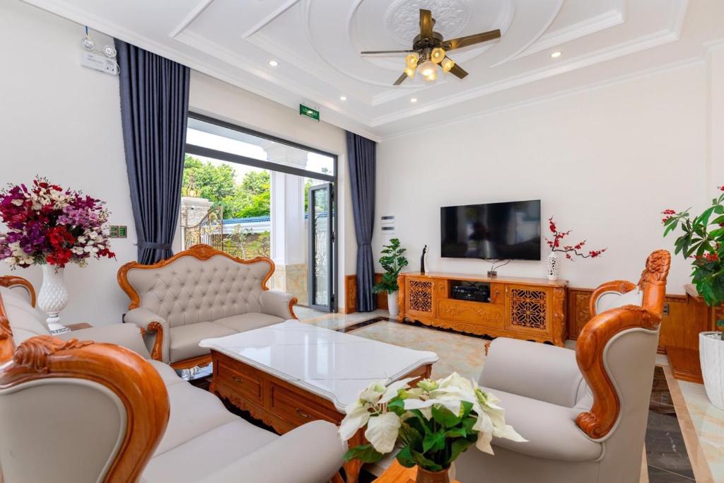 Villages Biển ĐỨC HOÀNG Hoa Giấy Checkin