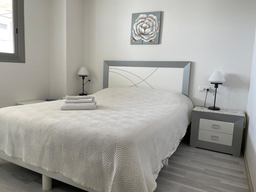 Modern Cozy 2-bedroom Los Dolses Villamartin photo 2