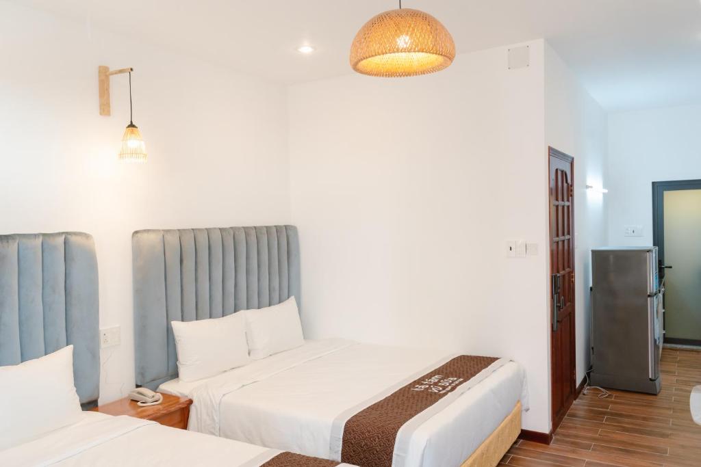 Ba tam vu sua homestay