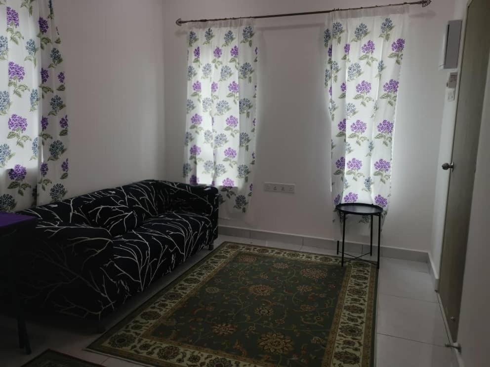 Homestay Bajet Cikyah photo 1