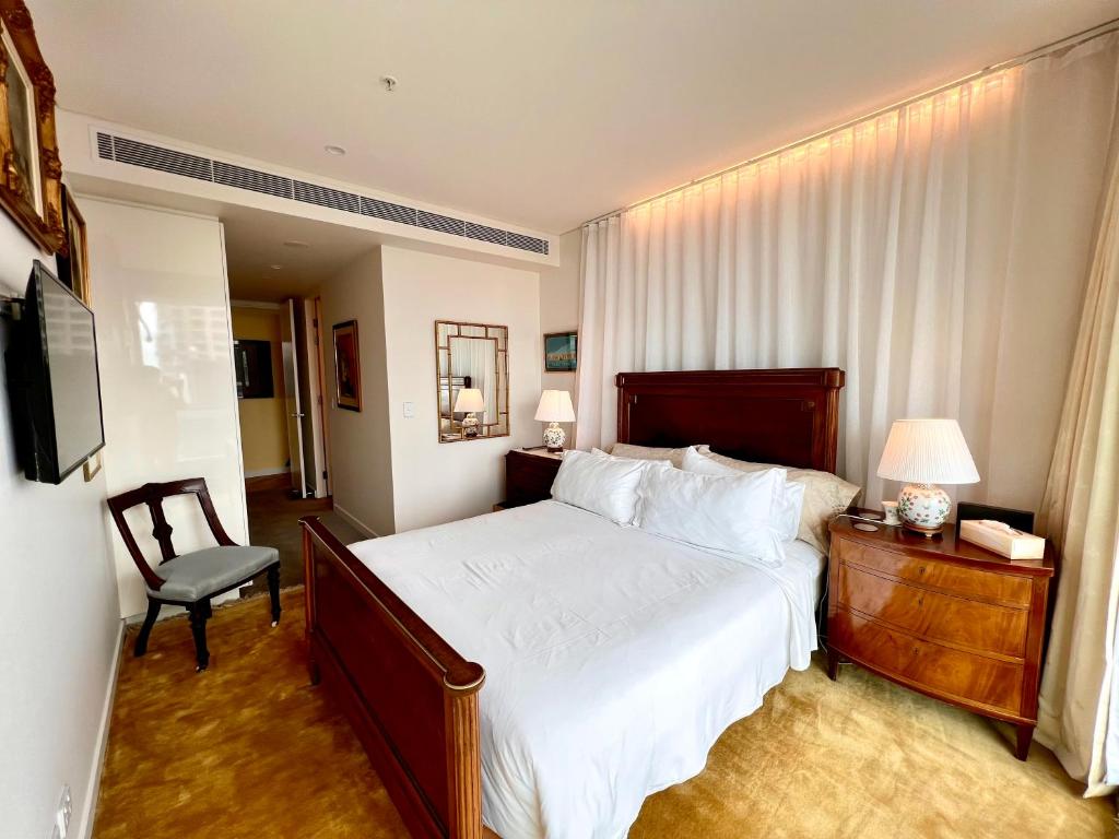 Sydney Cosmopolitan CBD Apartment photo 2