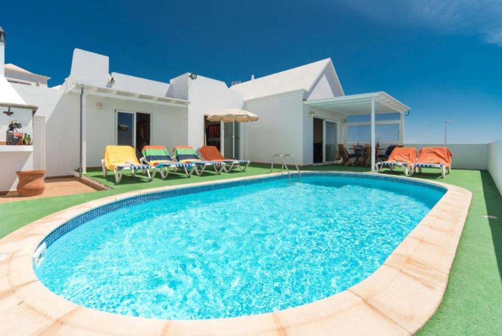 Villa Reyes photo 1