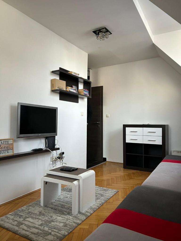 Apartment Končul,Kraljevi Čardaci photo 3