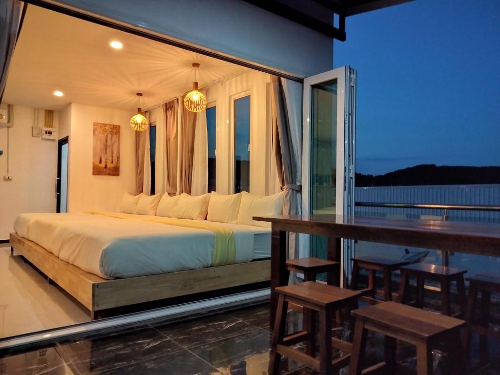 Habor House by Koh Larn Riviera photo 4