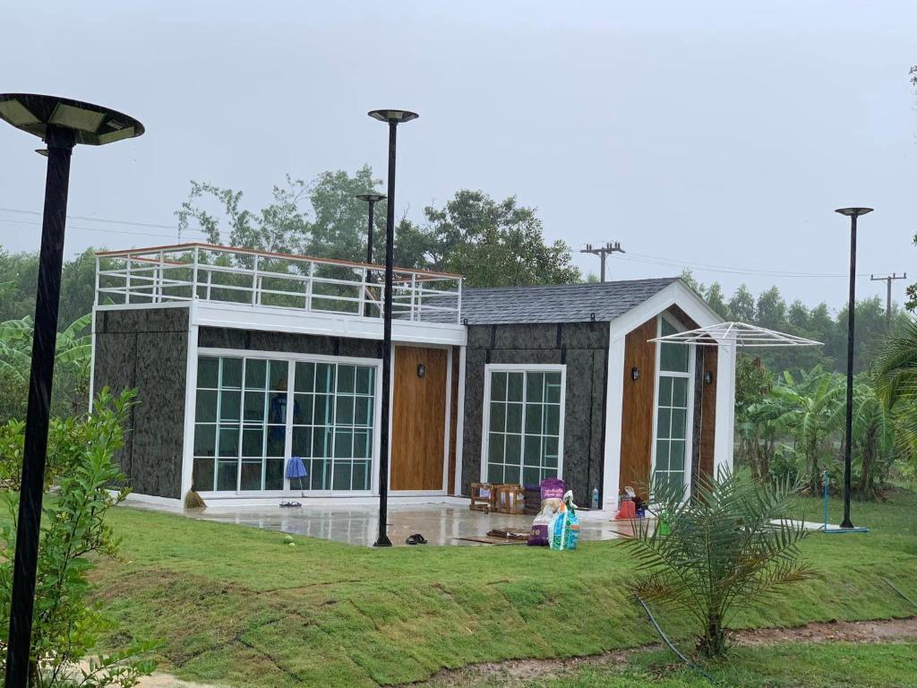 Baan Suan Madam บ้านสวนมาดามวังน้ำเขียว photo 2
