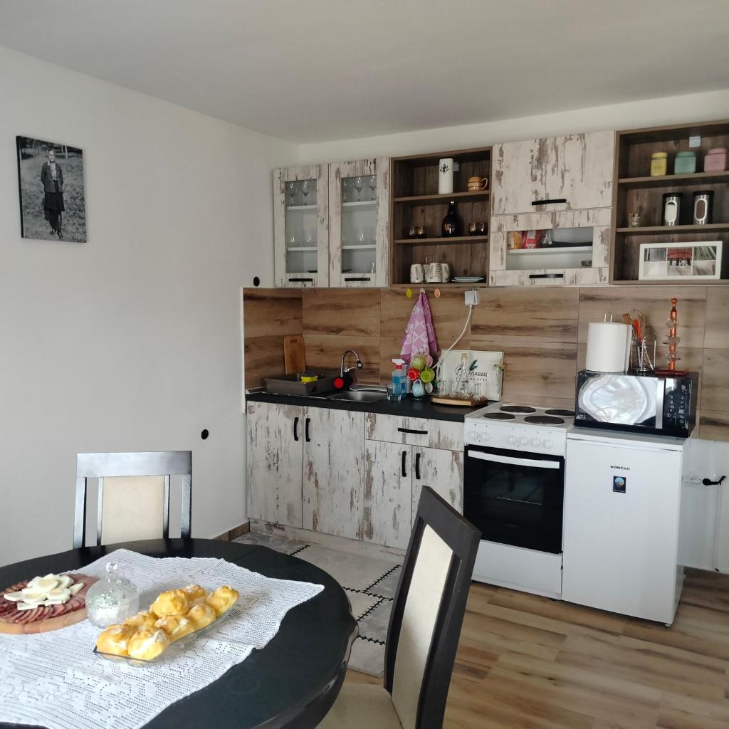 Vujanac vikend kuća photo 3