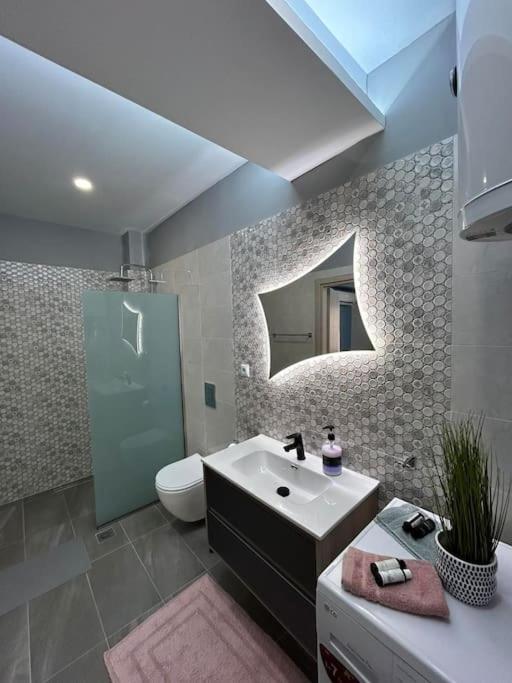 Black Eagle Apartment photo 2