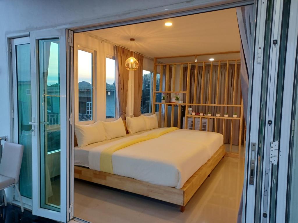 Habor House by Koh Larn Riviera photo 1